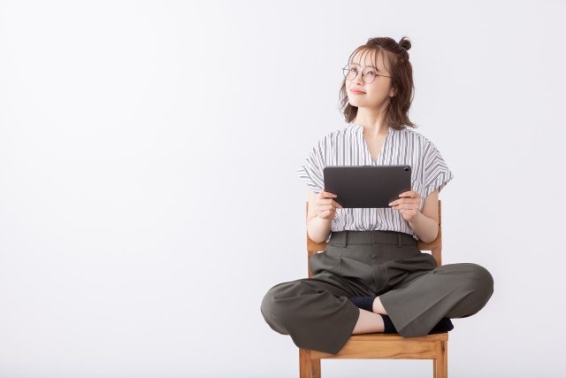 ディズニー英語とクラウティの違いとは?向いている家庭をデメリットから徹底分析!